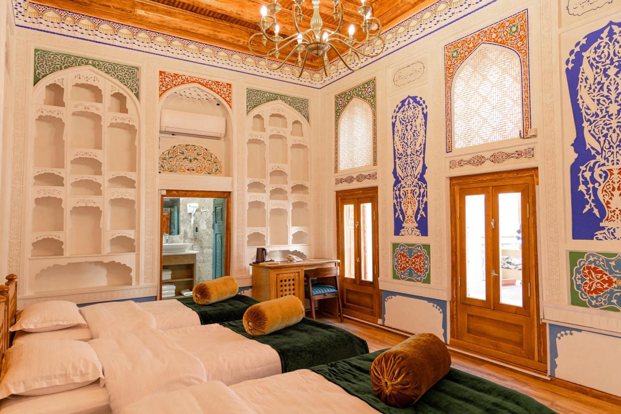 Duston Boutique XIX Century Rooms Bukhara Exterior photo